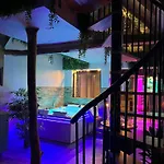 L'ecrin D'azurite Bed & Breakfast