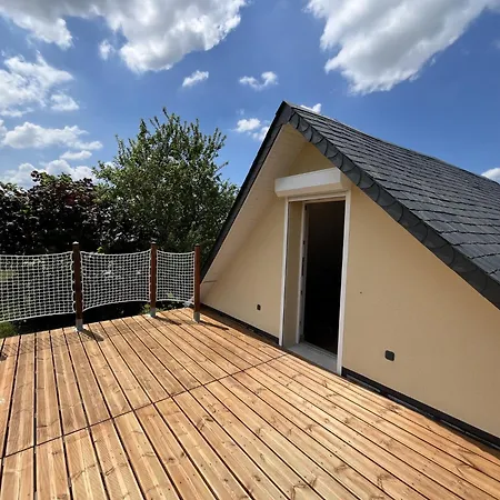 L'ecrin D'azurite 4* Saint-Clair-sur-les-Monts