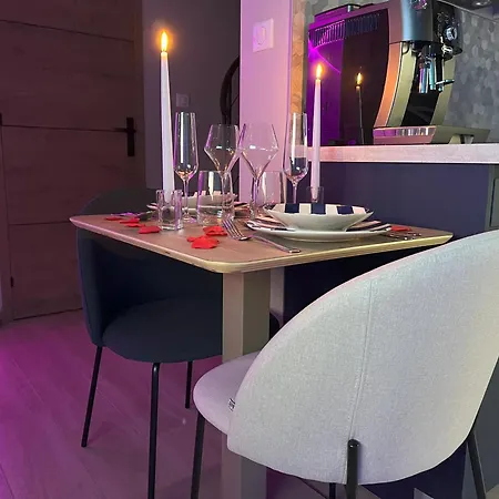 L'ecrin D'azurite 4* Saint-Clair-sur-les-Monts