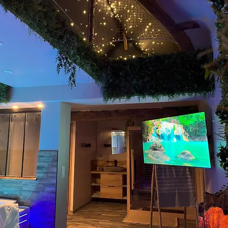 Frühstückspension L'ecrin D'azurite Saint-Clair-sur-les-Monts