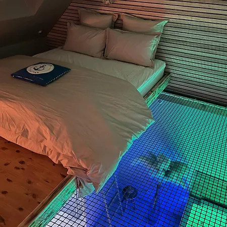 L'ecrin D'azurite Bed & Breakfast Saint-Clair-sur-les-Monts